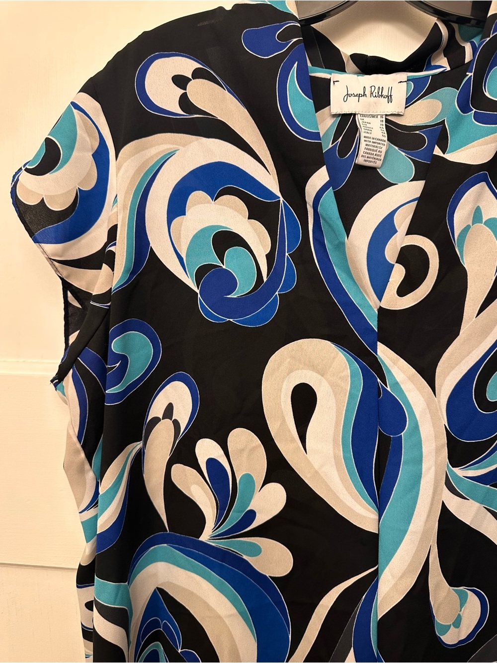Joseph Ribkoff 16 Black & Blue Print Cap-Sleeve Blouse - Picture 3 of 7